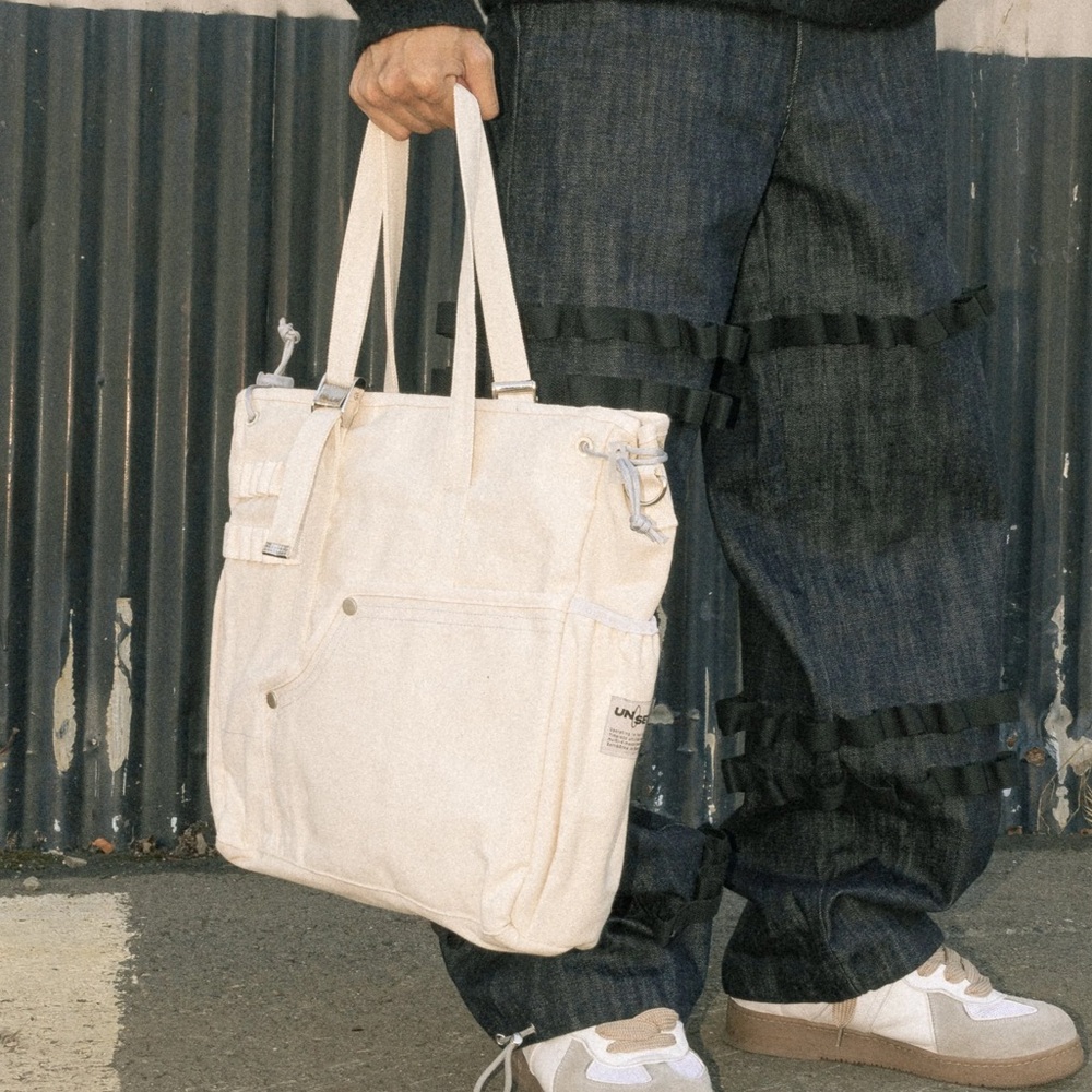 Unsettle Duality Utility Tote